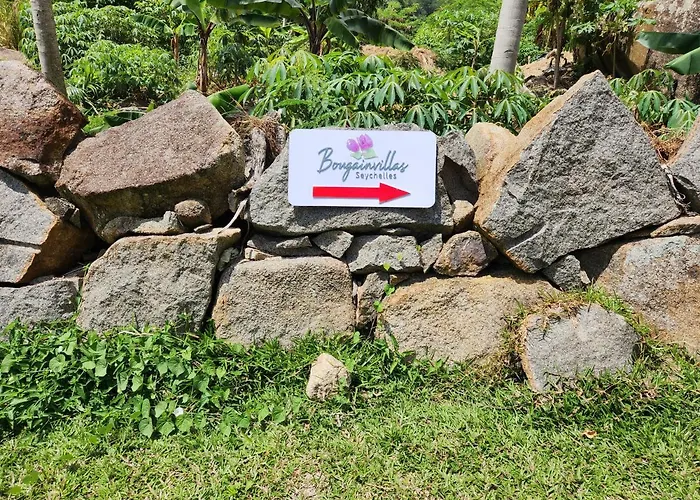 Bougainvillas Seychelles Anse Royale